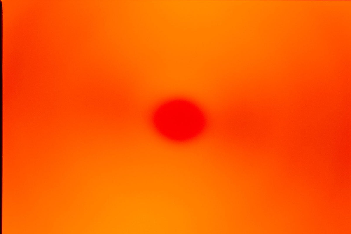 Lumière orange diffuse