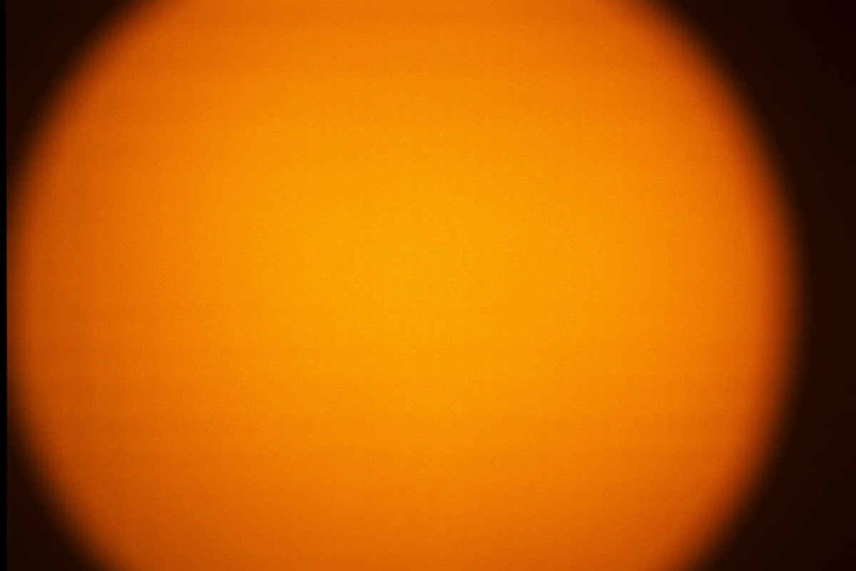 Soleil orange en gros plan